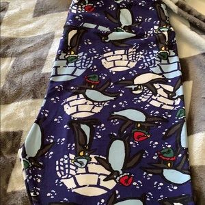 LuLaRoe Pants - Lularoe penguin leggings LuLaRoe Pants - Lularoe penguin leggings